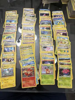 Pokemon Black & White lot - 175 cards - Image 1