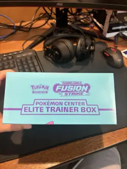 Nintendo Pokemon TCG Sword & Shield-Fusion Strike Elite Trainer Box 820650809941 - Image 5