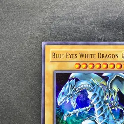 Blue-Eyes White Dragon JMP-001 Ultra Rare YuGiOh 330 - Image 2