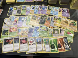 Pokemon Diamond & Pearl Base set lot - 50 cards - Image 1