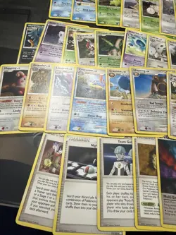 Pokemon Diamond & Pearl - Mysterious Treasures Lot - 40 cards - Image 5
