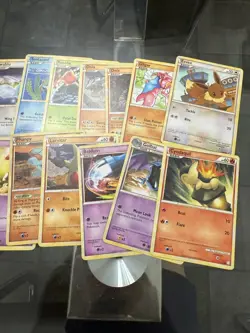 Pokemon HeartGold and SoulSilver Era Lot - 19 cards - Image 3