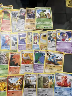 Pokemon Platinum Era Lot - 55 cards - Image 4