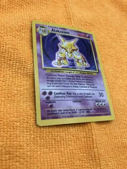 Pokemon TCG Alakazam Holo Rare Card 1/102 Base Set 1999 - Image 3