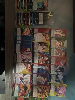 One Piece Lot of 34 Leader Cards English Near Mint Condition - Image 1