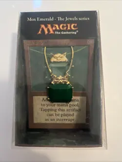Magic MTG Jewels Series Mox Replica Jewelry Emerald - Image 1