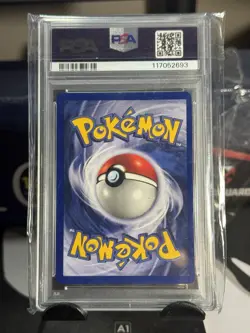 1999 POKEMON BASE SET UNLIMITED #1 ALAKAZAM-HOLO PSA 8 GREAT HOLO PATTERN - Image 2