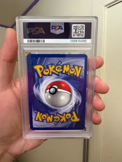 1999 POKEMON BASE SET UNLIMITED #1 ALAKAZAM-HOLO PSA 8 - Image 2