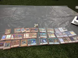 YU-GI-OH DINOSAUR DECK WITH SLEEVES - Image 4