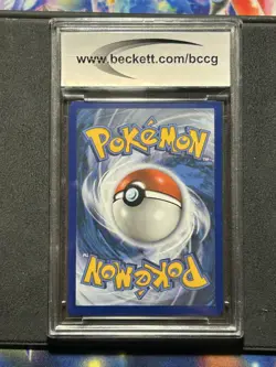 Pokemon Pikachu TCG Surfing v Celebrations Holo Ultra Rare Card 008/025 *MINT* - Image 2