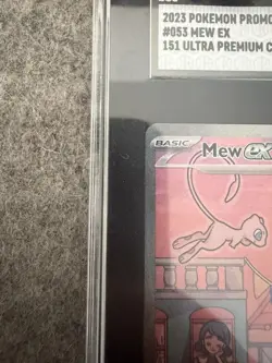 2023 POKEMON SVP EN-SV PROMO 151 ULTRA-PREMIUM COLLECTION #053 MEW EX SGC 9 - Image 4