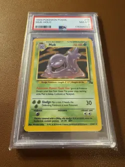 PSA 8 MUK POKEMON TCG FOSSIL HOLOFOIL 13/62 HOLO RARE - Image 1
