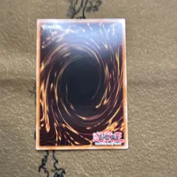Konami Blue-Eyes White Dragon OP28-EN001 Ultimate Rare OTS Pack 28 Unlimited - Image 2