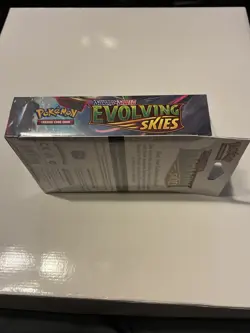 Pokemon TCG Sword & Shield Evolving Skies Hanger pack Box (3 Booster Packs) 820650851551 - Image 4
