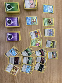 Pokemon TCG Massive Collection - 950 WOTC CARDS - Vintage - Read Description - Image 5