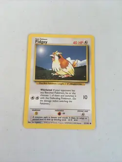 Pokemon TCG 1999 WOTC Base Set Trading Card -- Pidgey 57/102 - Image 1