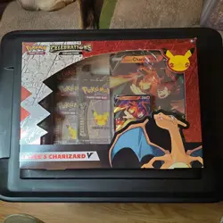Pokemon Celebrations Lance’s Charizard V Box Evolving Skies Fusion Booster - Image 1