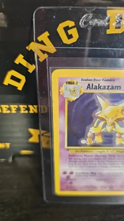 Alakazam 001/102 Base Set Holo Rare Pokemon Card 🔥 LP Clean See! Make Offer! 🔥 - Image 3