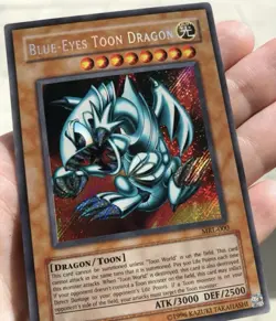 Yu-Gi-Oh! Blue-Eyes Toon Dragon Holo Effect Cards SRL-EN000 & MRL-000 Lot - Image 2