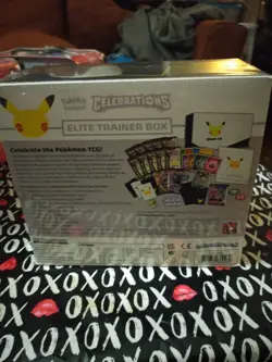 Pokemon TCG: 25th Anniversary Celebrations Elite Trainer Box (2021) Pokemon 820650809439 - Image 4