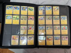 Pokemon Card Bulk Lot 900+ Cards w Zipper Binder + Bonus 64 Reverse Holo Cards - Image 4