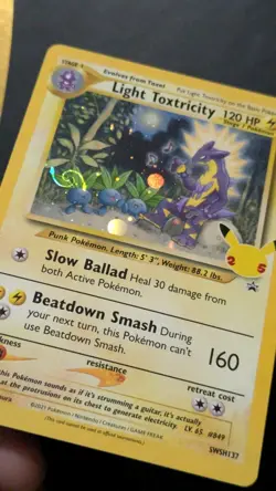 E SWIRL Light Toxtricity SWSH137 SWSH: Sword & Shield Promo Cards Holo - Image 1