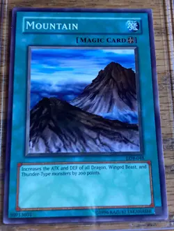 Yu-Gi-Oh TCG Mountain LOB-048 Unlimited Regular Common Card Played LP - Image 1