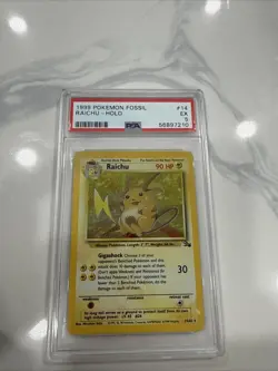 1999 POKEMON FOSSIL #14 RAICHU-HOLO PSA 5 - Image 1