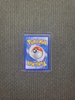 Growlithe RC4/RC25 Legendary Treasures: Radiant Collection Holo - Image 2