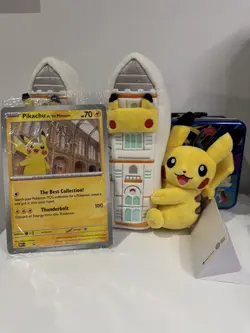 Pokemon x National History Museum Pikachu Jumbo Promo Card & Plush - Image 1