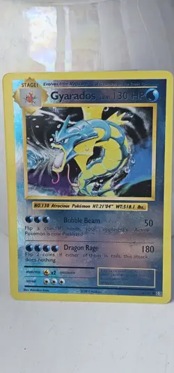 Pokemon Cards Gyarados Evolutions Reverse Holo Rare 34/108 Near Mint - Image 1