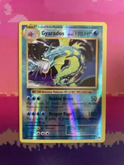 Pokemon Cards Gyarados Evolutions Reverse Holo Rare 34/108 Near Mint - Image 1