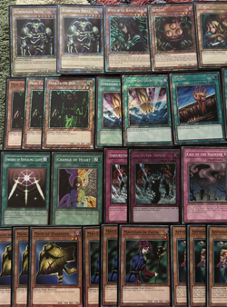 YuGiOh High Rarity Classic Yugi Kaiba Format Summoned Skull Control Deck & Side - Image 2