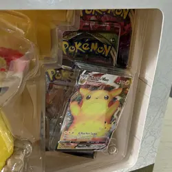 Pokemon Celebrations Premium Figure Collection Pikachu VMAX 25th Anniversary New 820650809408 - Image 4