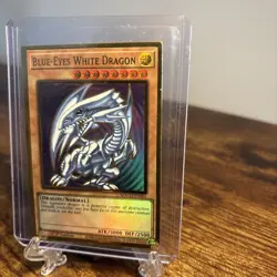 Yugioh Blue-Eyes White Dragon MAGO-EN001 1st Gold MINT/NM - Ships in top loader! - Image 3