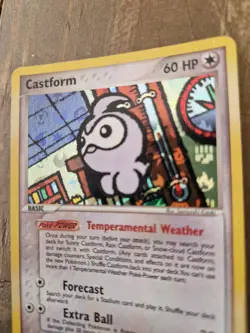 2004 Pokemon, EX Hidden Legends, #30/101 Castform, Reverse Holo NM/LP Uncommon - Image 2