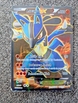 2014 Pokemon Basic Lucario EX #107 /111 - TCG Full Art Illustration - Image 2