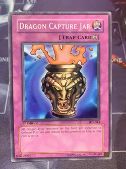 Dragon Capture Jar SDY-044 Starter Deck: Yugi 1st Edition - Image 1