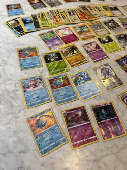 Pokemon TCG BULK Lot of 95 CARDS! - Image 2