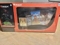 MTG:Outlaws of Thunder Junction Deluxe Commander Kit -Grand Larceny/Desert Bloom - Image 3