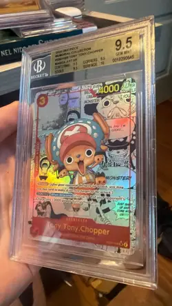 One Piece Premium TONY TONY CHOPPER MANGA ENGLISH BGS 9.5 Pristine EB01-006 - Image 4