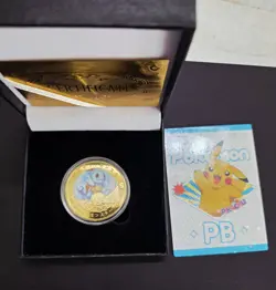Pokemon Case Hit Squirtle Collectible Coin Gold Metal Medallion - Image 4