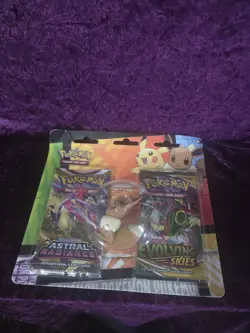 Pokemon Back to School 2-Pack Eraser Blisters Evee and Pikachu Evolving Skies - Image 2