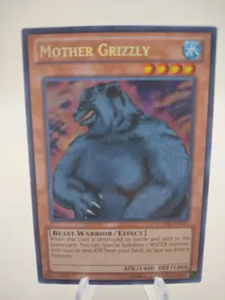 Mother Grizzly LCYW-EN237 Yu-Gi-Oh! Holographic TCG Card - Image 1