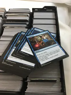 Job Lot MTG Magic The Gathering Cards In Box - 1000+ Unsorted Ungraded (H12) - Image 4