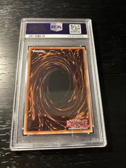 Yu-Gi-Oh! Dark Magician Girl Unlimited Edition Super Rare Card DPYG-EN008 - Image 2