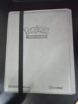 Mewtwo Ultra Pro Pokemon TCG Binder 2020 - Great Shape - Empty - Rare 74427155827 - Image 2