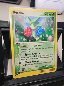 Pokemon TCG - Roselia 9/97 EX Dragon Holo NEAR MINT - Image 1