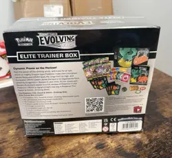 Pokemon TCG SWSH Evolving Skies Elite Trainer Box ETB Sealed - Image 2