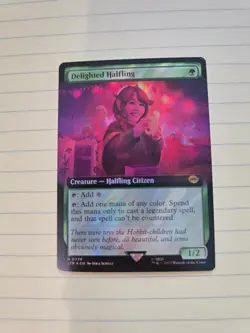MTG: Delighted Halfling (Extended Art) (Surge Foil) Universes Beyond: LOTR NM/M - Image 3
